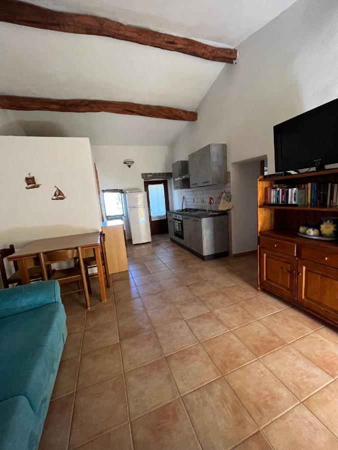 Agriturismo Lu Stabbiacciu Aglientu Dış mekan fotoğraf